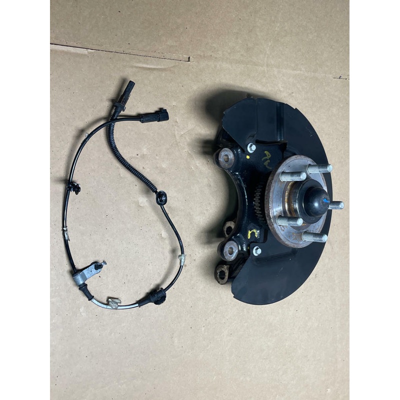 2018-23 Ford Mustang GT Front Driver LH Spindle w/ ABS Sensor 205