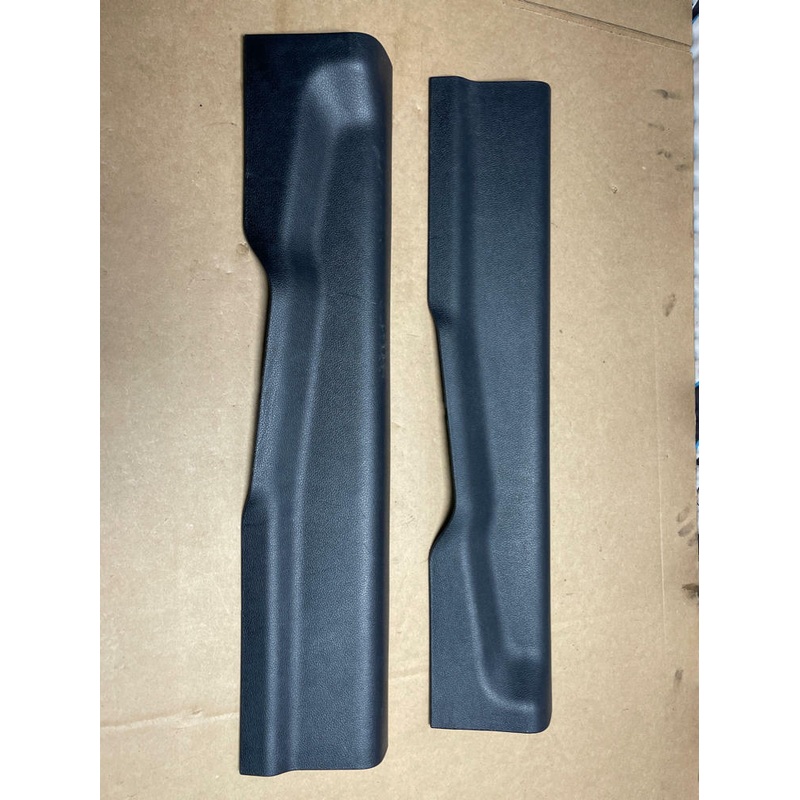 2018-23 Ford Mustang GT Inner Door Sills 207