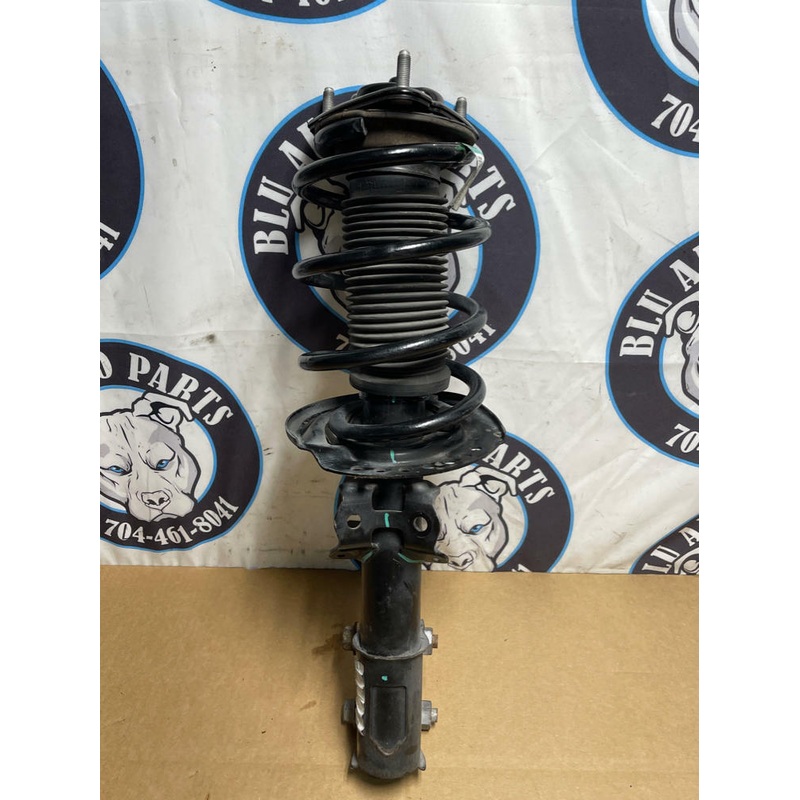 2018-23 Ford Mustang GT RH Passenger Strut Assembly 207