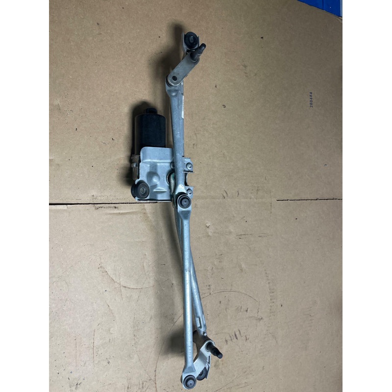 2018-23 Ford Mustang GT Wiper Motor Assembly 205