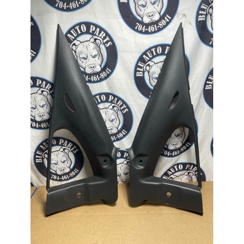 2003-04 Ford Mustang SVT Cobra Rear Quarter Window Covers Interior 218