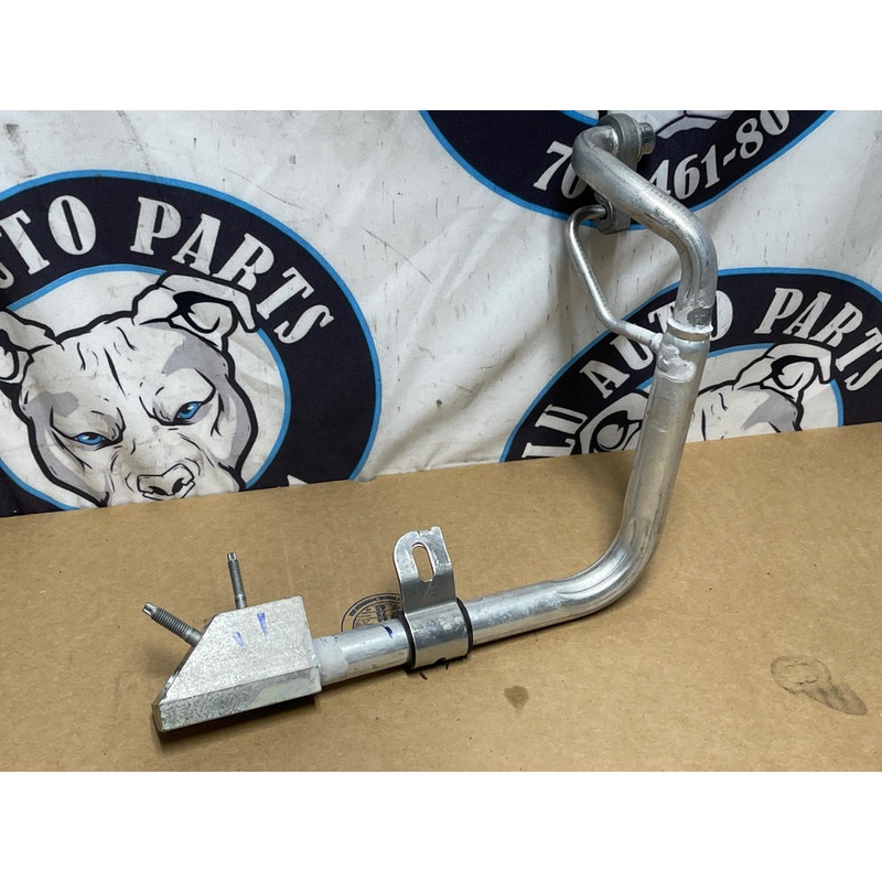 2018-23 Ford Mustang  AC Line 204