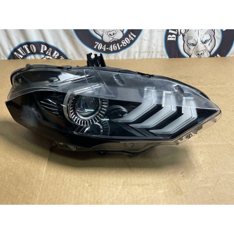 2018-23 Ford Mustang GT Passenger RH Headlight Assembly OEM 207