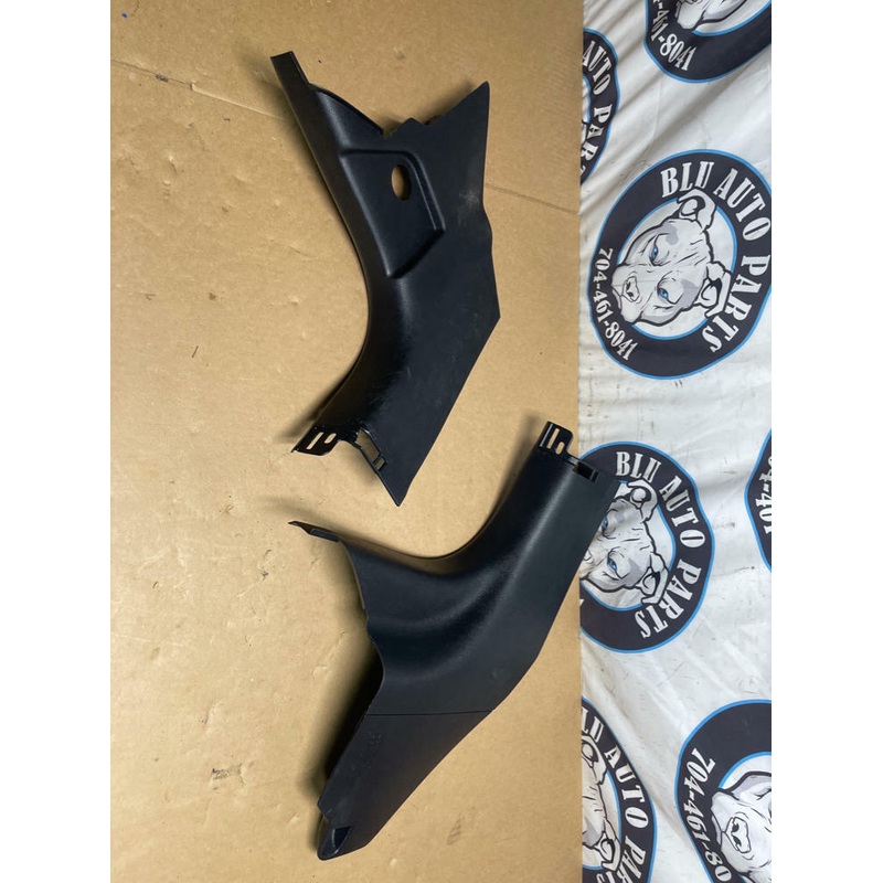 2018-23 Ford Mustang Kick Panels 204