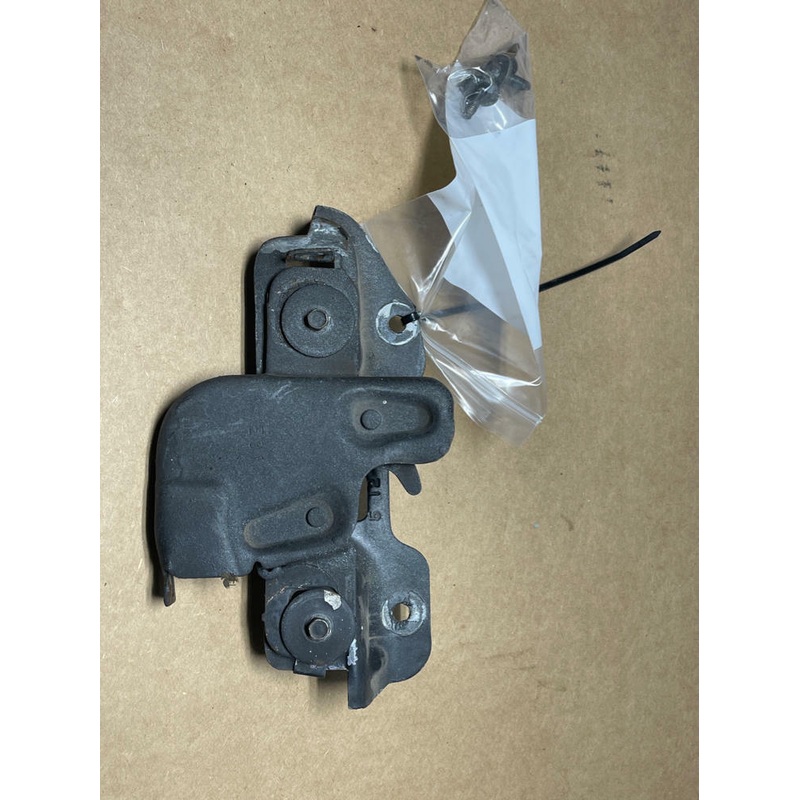 1987-93 Ford Mustang GT Hood Latch Assembly 201