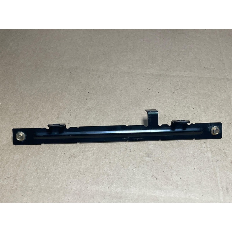2003-04 Ford Mustang SVT Cobra Rear Driver LH Upper Seat Mount 220