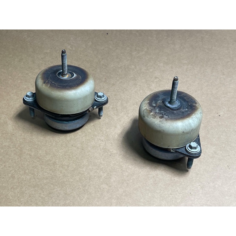 2018-23 Ford Mustang GT OEM Motor Mounts Pair 217