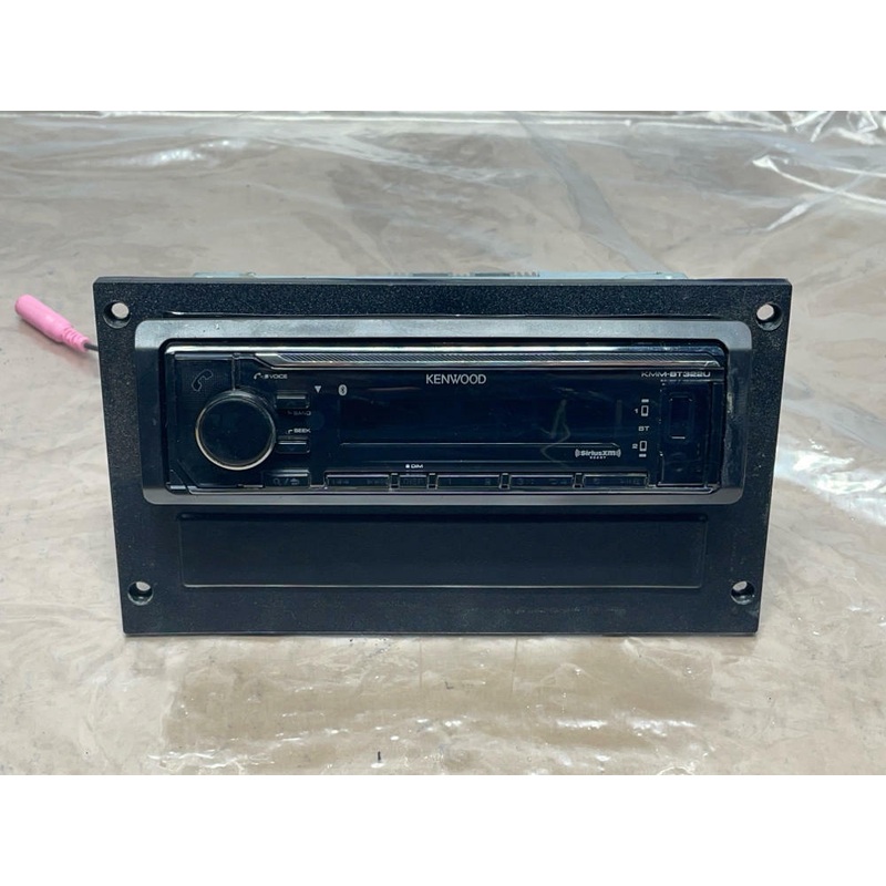 1987-93 Ford Mustang GT Kenwood KMM-BT322U Headunit & Trim 201