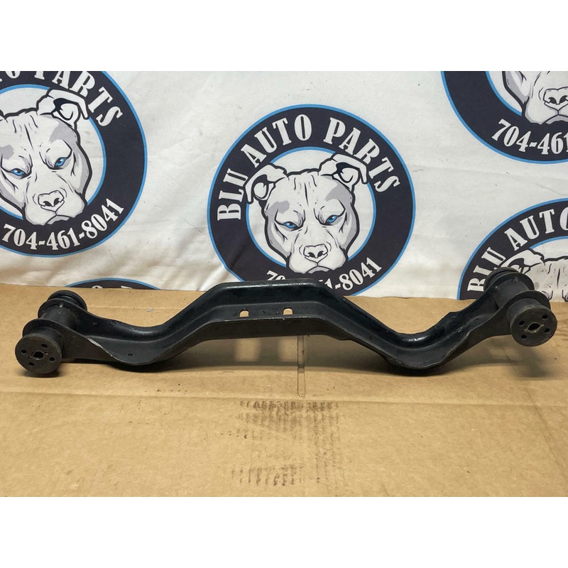 1987-93 Ford Mustang GT T5 Transmission Crossmember Mount 201