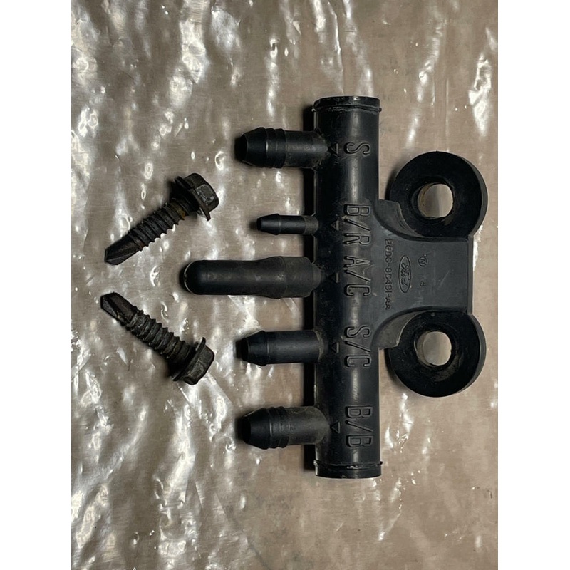 1987-93 Ford Mustang GT Vaccum Tree 201