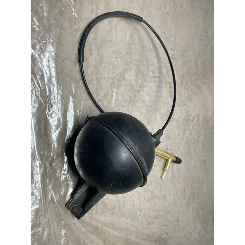 1987-93 Ford Mustang GT Vacuum Reserve- Driver LH Fenderwell 201