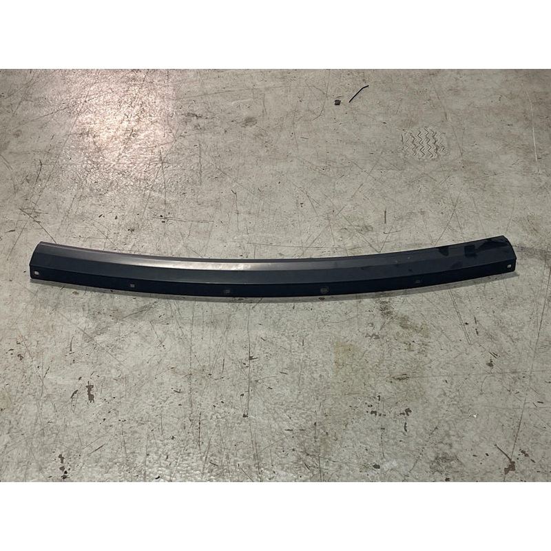 2003-04 Ford Mustang SVT Cobra Convertible Ext. Trim- Center Section 208