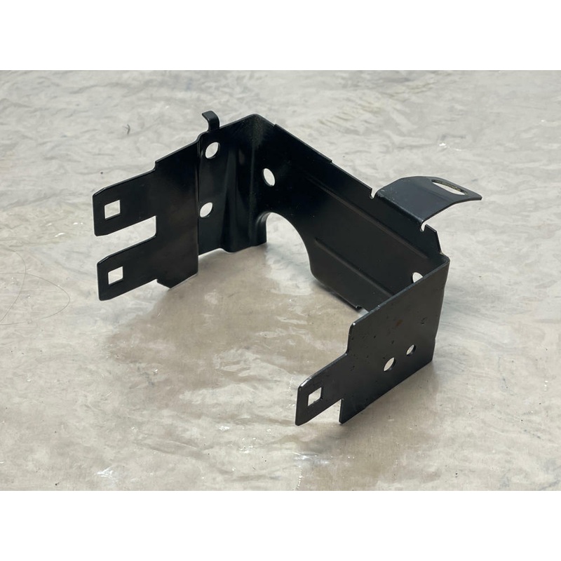 2003-04 Ford Mustang SVT Cobra Engine Bay Fuse Box Bracket 208