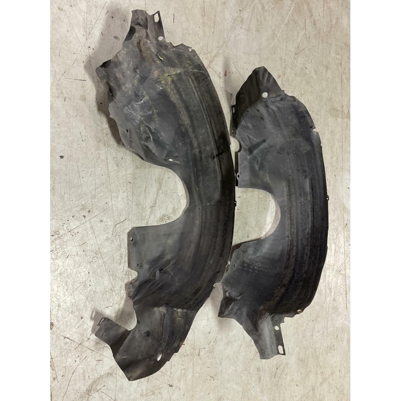 2003-04 Ford Mustang SVT Cobra OEM Wheel Wells Pair 228