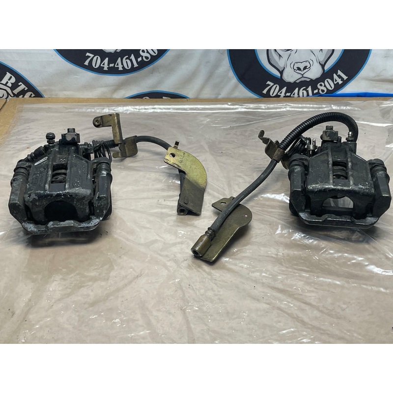 2003-04 Ford Mustang SVT Cobra Rear Brake Calipers 208