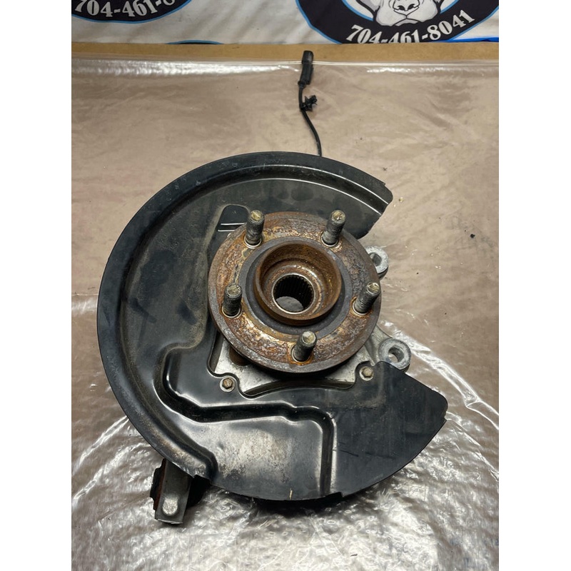 2015-17 Ford Mustang GT S550 Rear Driver LH Spindle 222