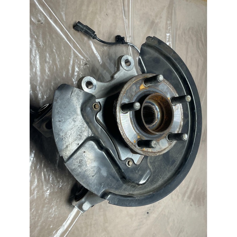 2015-17 Ford Mustang GT S550 Rear Passenger RH Spindle 222