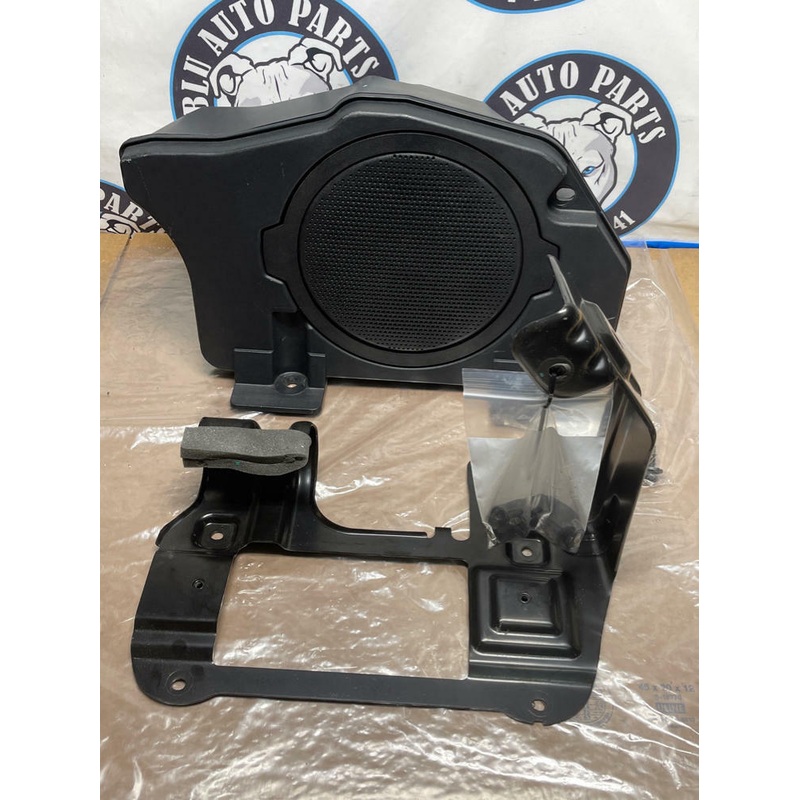 2015-17 Ford Mustang GT S550 Shaker Subwoofer Amp Kit 222