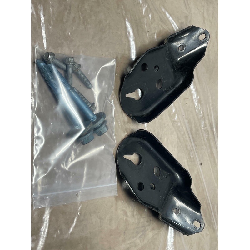2018-23 Ford Mustang GT IRS Mounting Brackets Pair 212