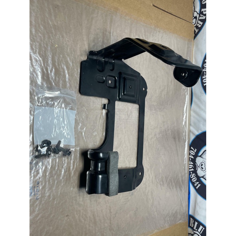 2018-23 Ford Mustang Subwoofer Bracket 212