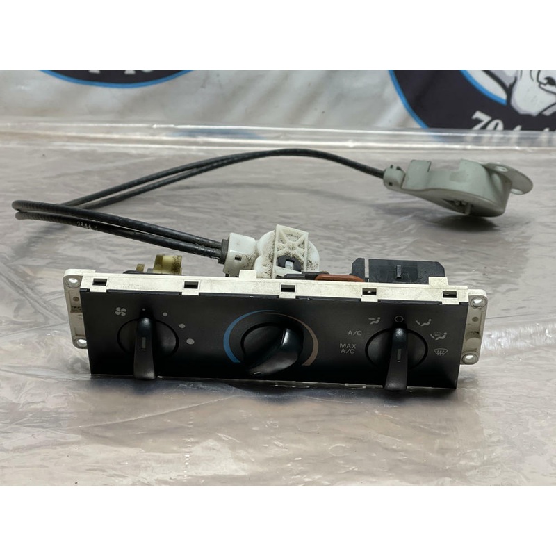 2003-04 Ford Mustang SVT Cobra HVAC Controls Climate Control 228