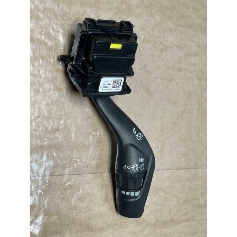 2015-17 Ford Mustang GT Windshield Wiper Stalk 227