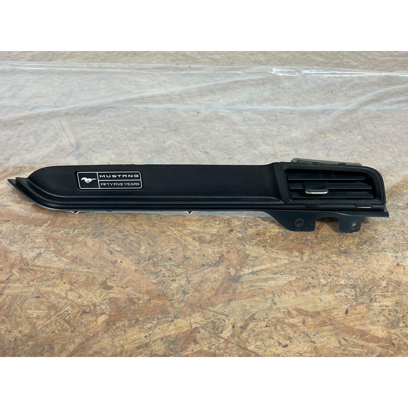 2018-23 Ford Mustang GT RH Passenger HVAC Vent Trim- For Dash 216