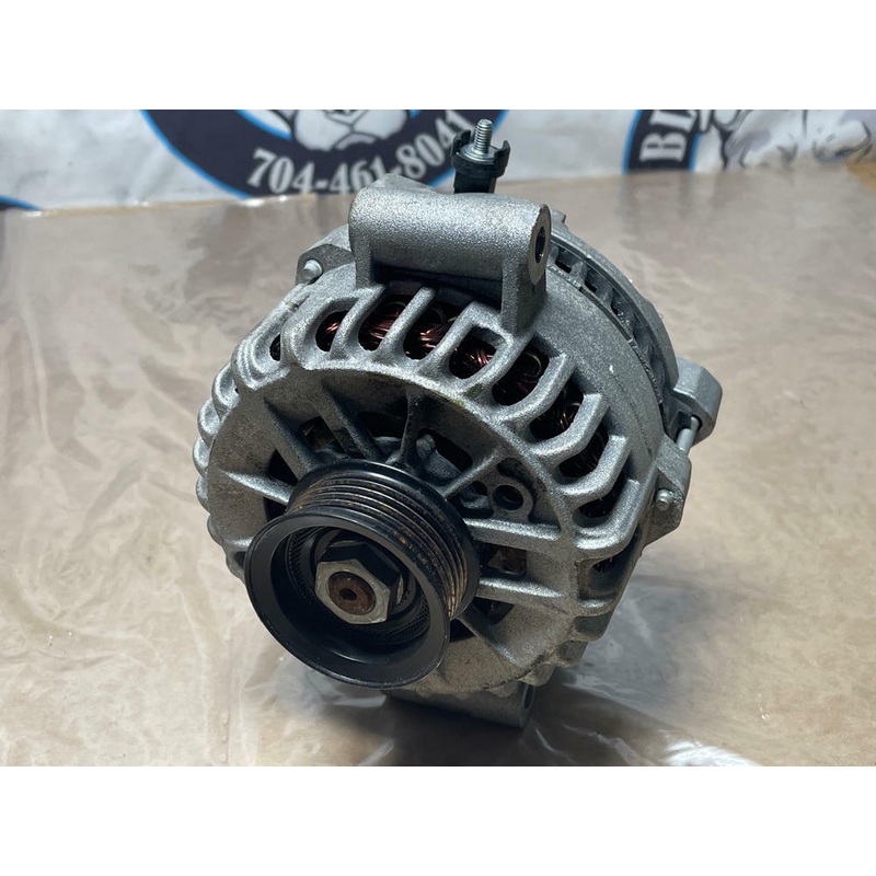 2007-09 Ford Mustang GT500 KR 1800 Miles OEM Alternator & Pulley 226