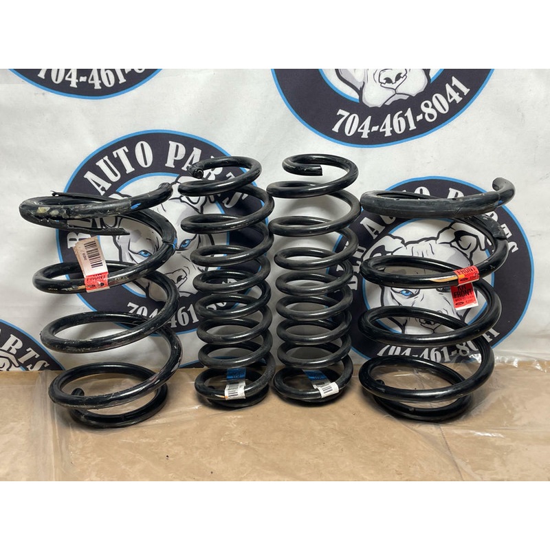 2007-09 Ford Mustang GT500 KR 1800 Miles OEM Coil Springs Set 226