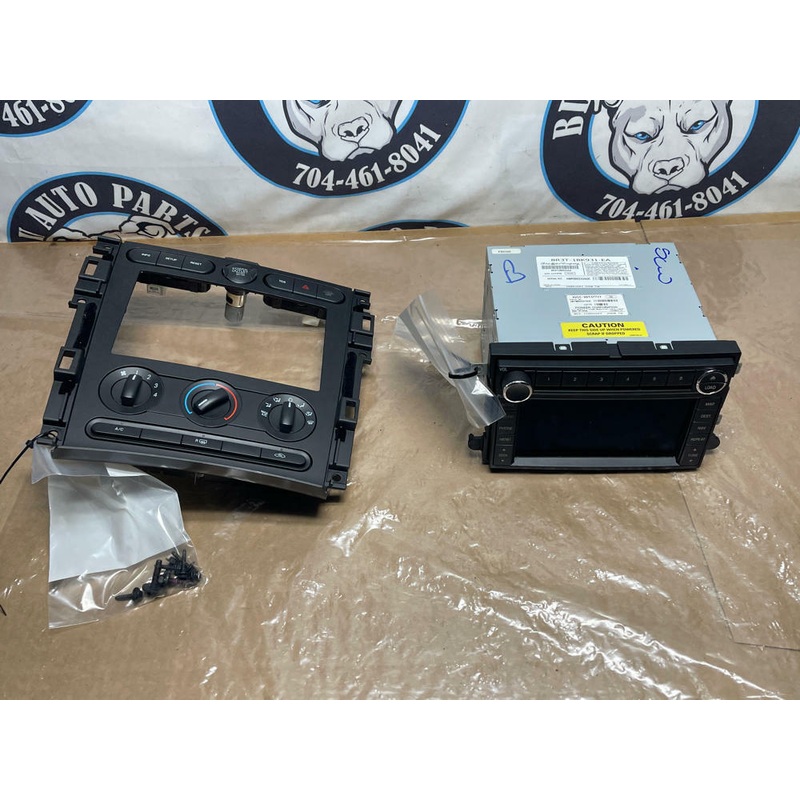 2007-09 Ford Mustang GT500 KR 1800 Miles OEM Navigation 226