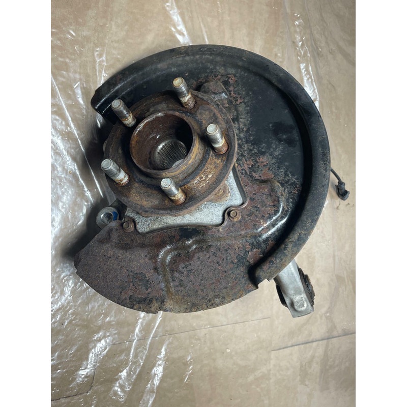2015-17 Ford Mustang S550 GT Rear RH Spindle- w/ ABS Sensor 227