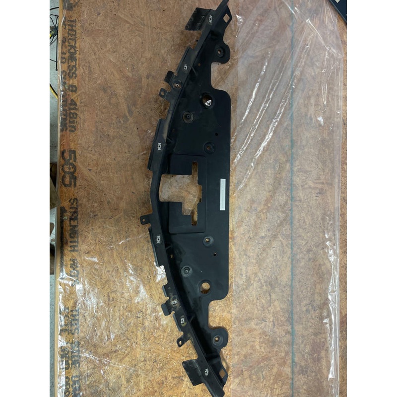 2016-23 Chevrolet Camaro SS Chevy Performance Upper Radiator Panel 199