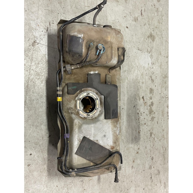 1999-04 Ford Mustang 4.6 GT SVT Fuel Tank- Missing Hat/Pump Assembly 233