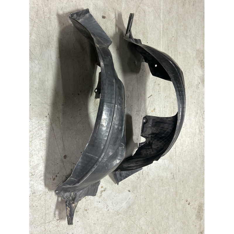 1999-04 Ford Mustang OEM Front Wheel Wells Pair LH RH 233