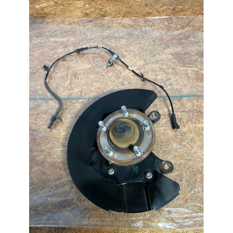 2015-17 Ford Mustang Driver LH Spindle Coyote V6 240