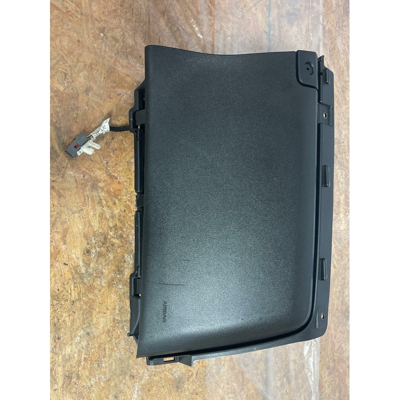 2015-17 Ford Mustang GT Glovebox Assembly (FR3B-63060T10-BF3ZHE) 211