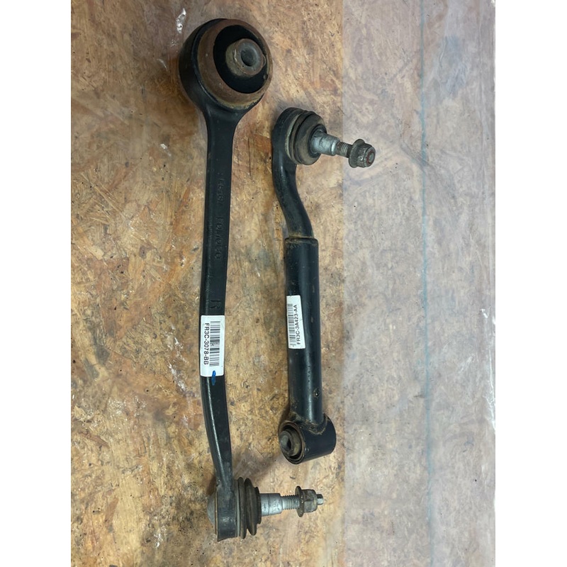2015-17 Ford Mustang GT Passenger Front RH Control Arms Pair 211