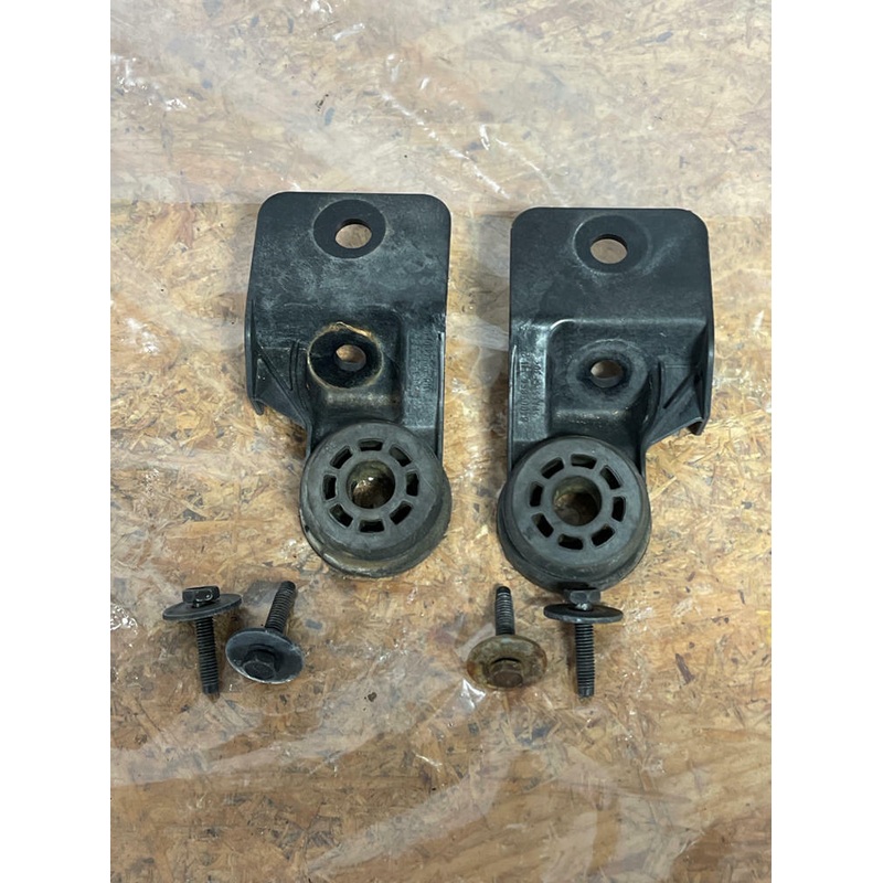 2016-23 Chevrolet Camaro SS Upper Radiator Brackets 199
