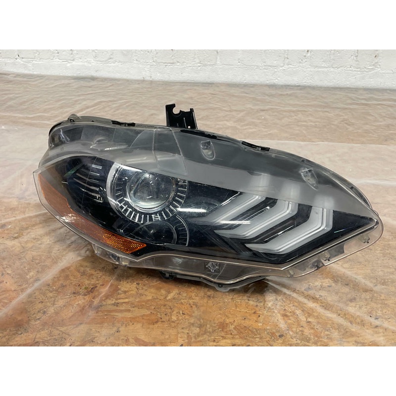 2018-23 Ford Mustang GT S550 5.0 RH Pass. Head Light- FOR PARTS ONLY 216