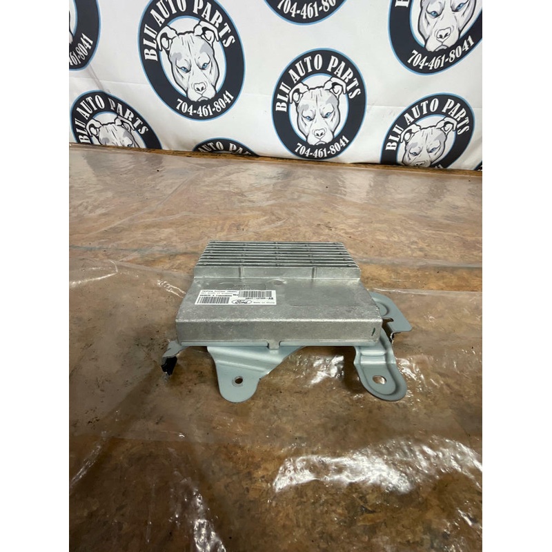 2018-23 Ford Mustang GT 5.0 Amplifier- Coupe 223