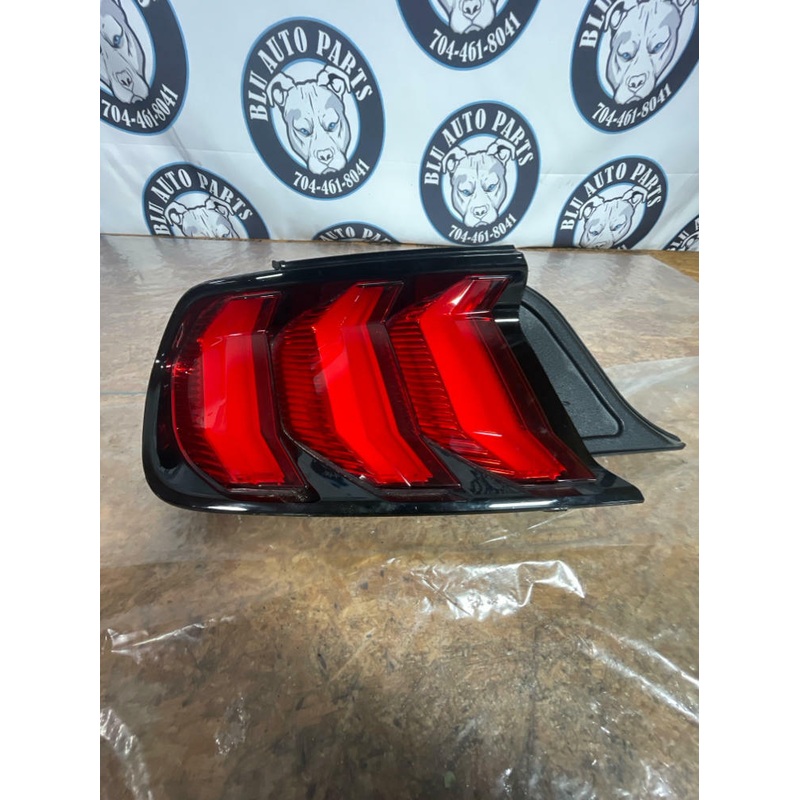 2018-23 Ford Mustang GT S550 5.0 Tail Light RH Passenger 223