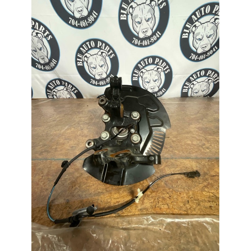 2024+ Ford Mustang GT Driver Front LH Spindle Assembly- 2k Miles 250
