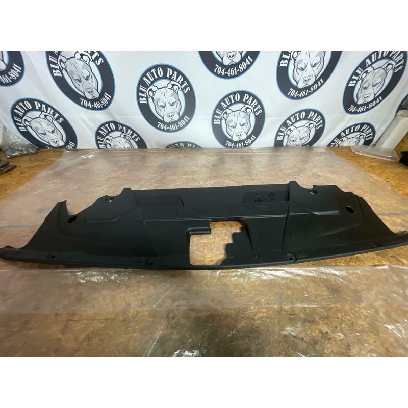 2024+ Ford Mustang GT Upper Radiator Cover Panel- 2k Miles 250