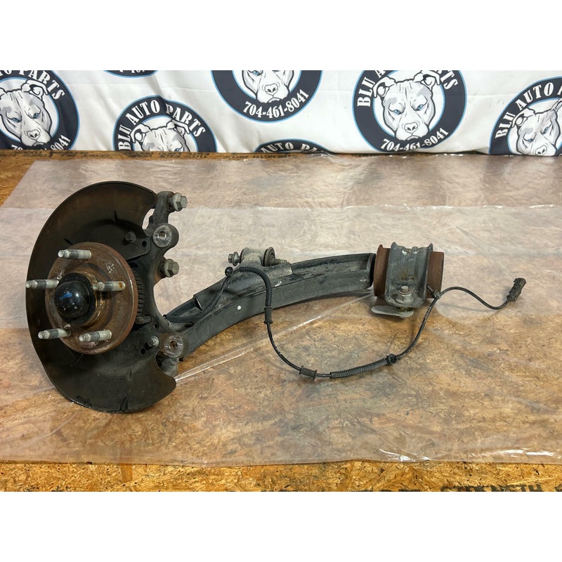 2011-14 Ford Mustang GT 5.0 Driver LH Suspension Control Arm Spindle 231