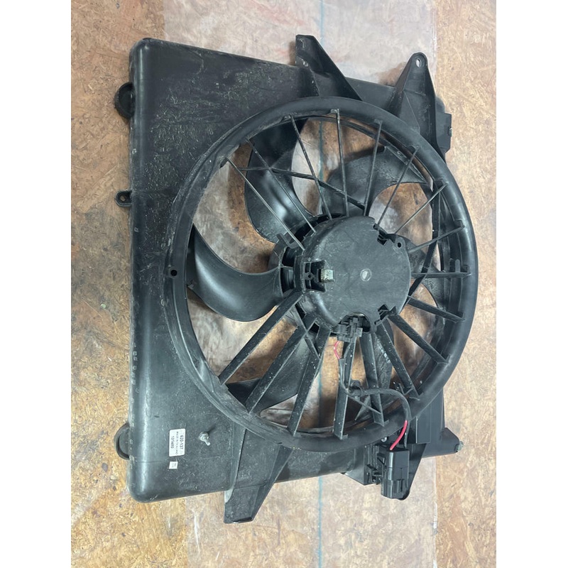 2011-14 Ford Mustang GT 5.0 Radiator Cooling Fan OEM  231