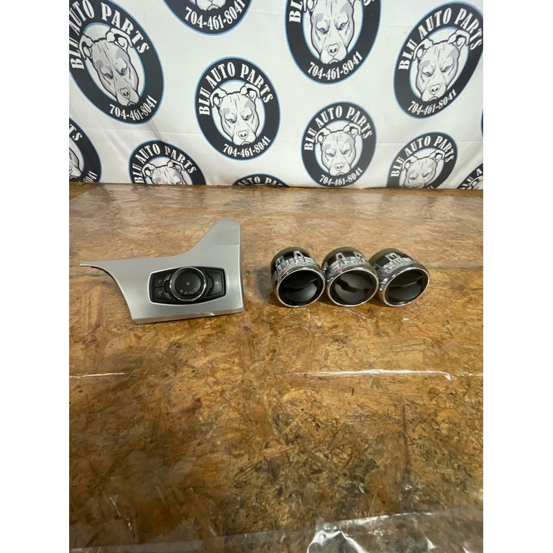 2015-17 Ford Mustang GT HVAC Dash Vents, Trim, Head Light Switch Control 224