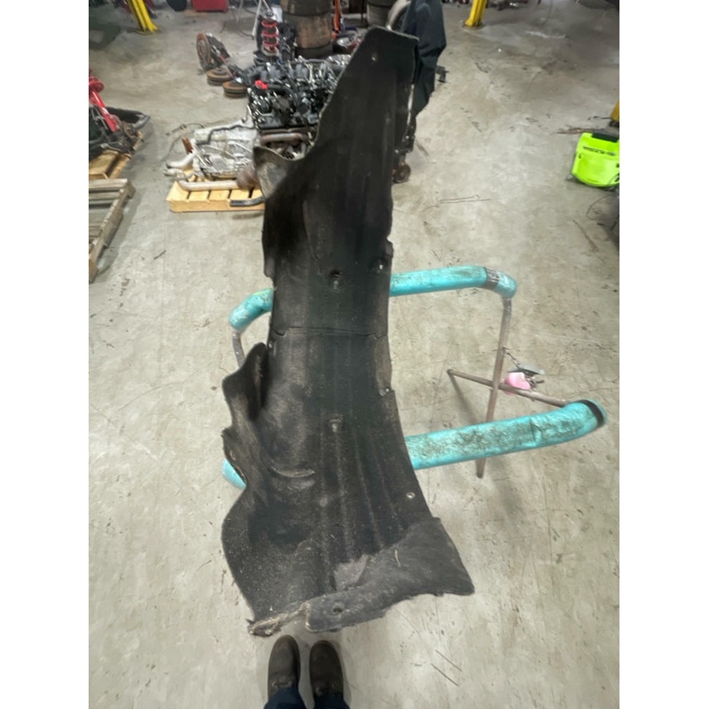 2015-17 Ford Mustang GT Rear Passenger RH Wheel Well 224