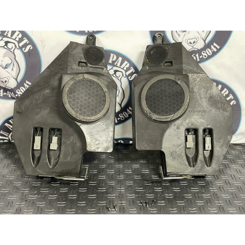 2003-04 Ford Mustang SVT Cobra Convertible Rear Speaker Boxes & Speakers 273