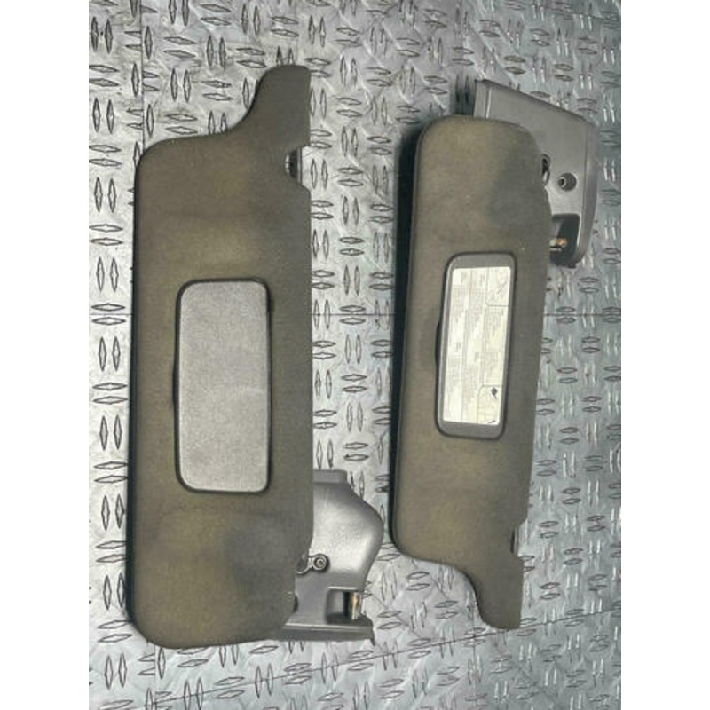 2003-04 Ford Mustang SVT Cobra Convertible Sun Visors Pair LH RH 273