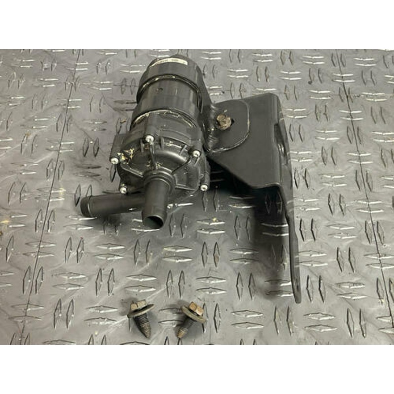 2003-04 Ford Mustang SVT Cobra Heat Exchanger Pump & Bracket 273
